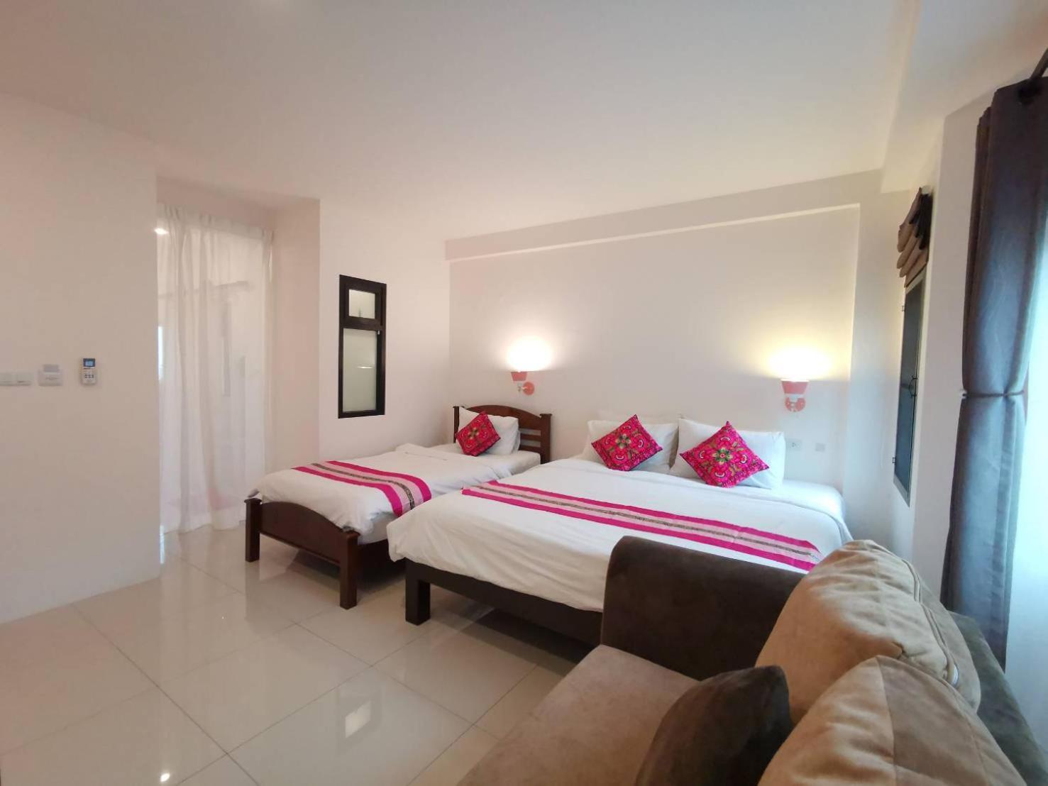 ศศิมา เฮ้าส์ Hotel เชียงใหม่ ภายนอก รูปภาพ